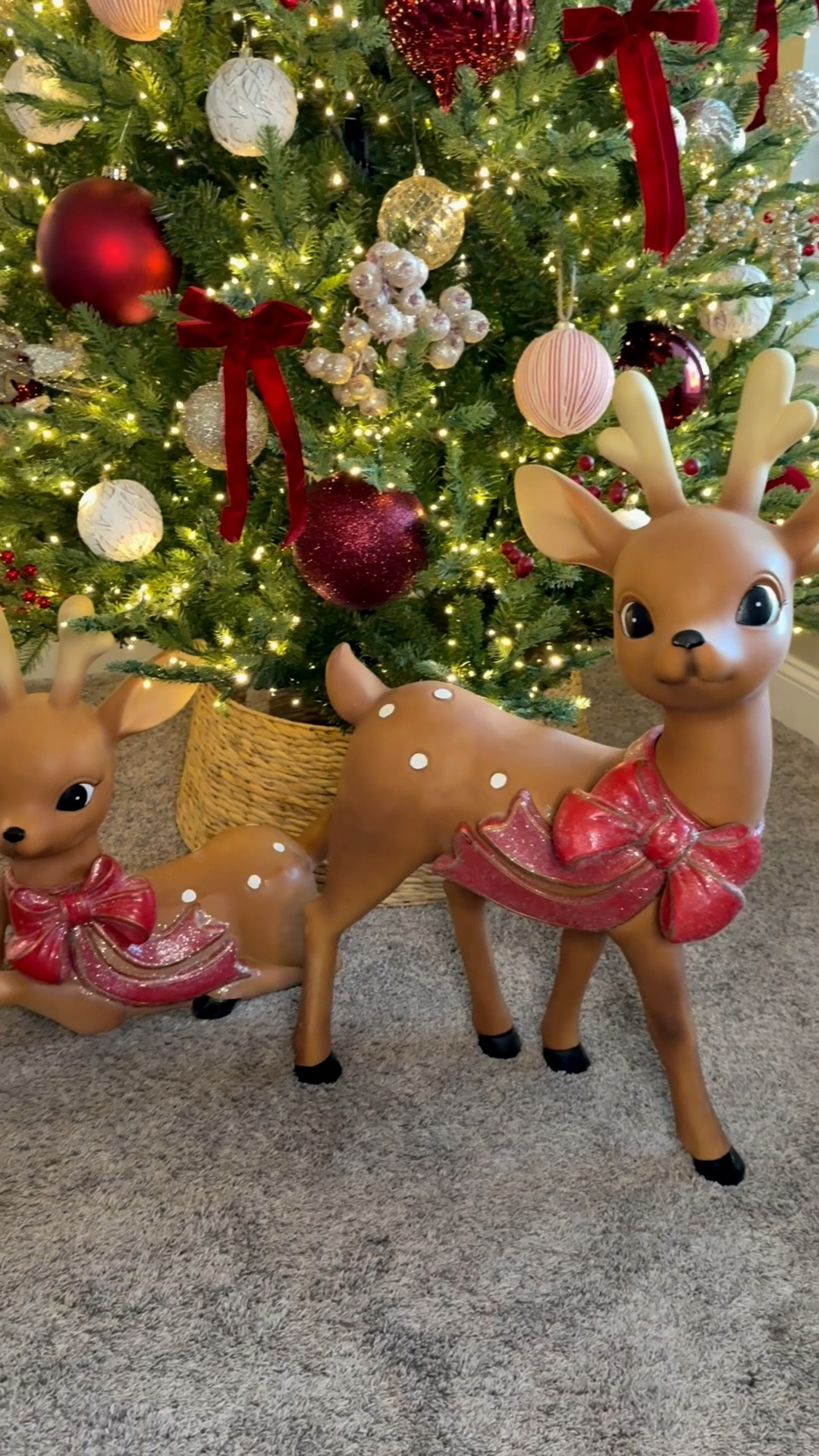 The cutest outdoor deer

#LTKSeasonal #LTKHome #LTKGiftGuide