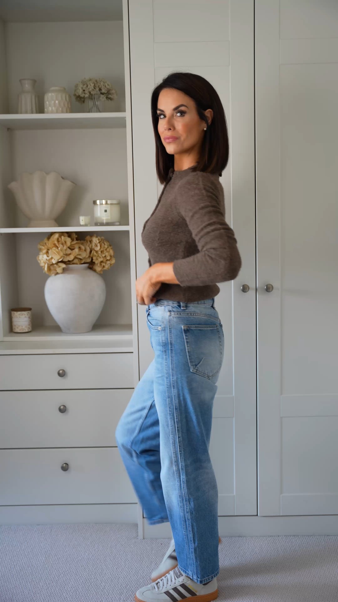 A simple outfit formula for a cosy casual weekend … ft my favourite barrel jeans 👌🏽

This cardigan is so soft and cosy I immediately ordered it in the other colours … you’ll be finding me snug for the rest of January 🤎

#LTKuk #LTKwinter #LTKjeans