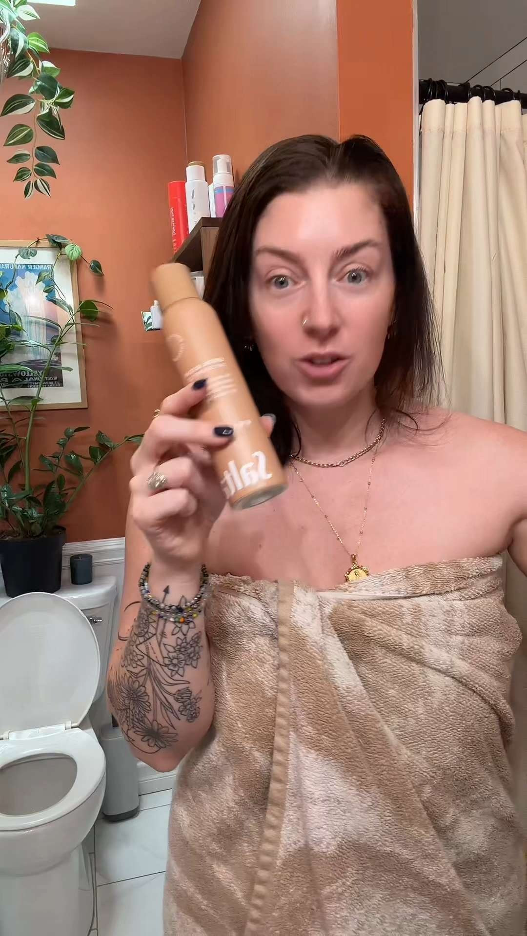 If you hate dry shampoos that leave white residue… this one doesn’t. And the volume? Chef’s kiss 😮‍💨✨ 

 #LTKmorningroutine #LTKWorkwear #LTKTravel