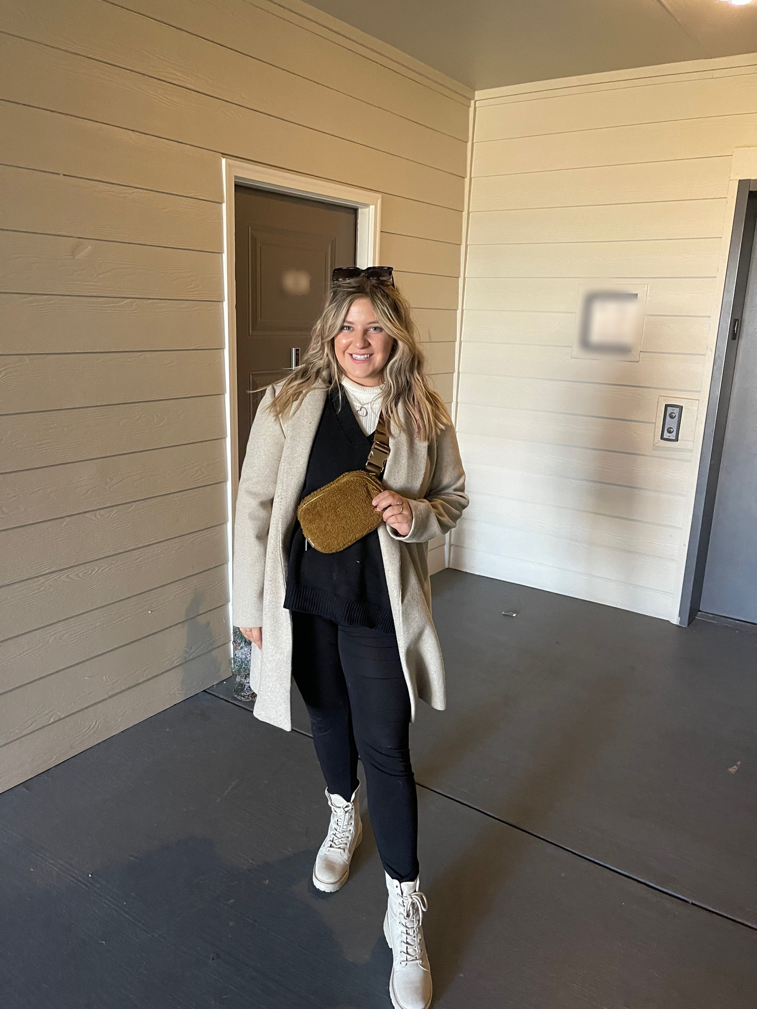 winter outfit idea 

#coldweather #lululemon #leggingsoutfit #thanksgiving#boots #fleece 

#LTKHoliday #LTKstyletip #LTKSeasonal