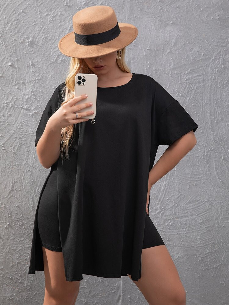 Plus Drop Shoulder Slit Hem Tee & Biker Shorts | SHEIN