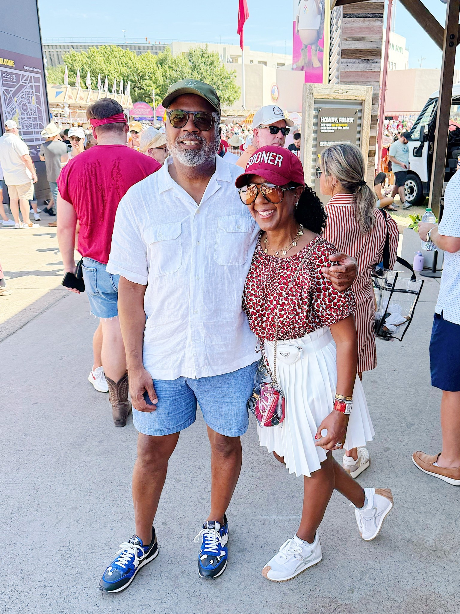 The SEC dresses for Game Day.


#gameday
#collegefootball

#LTKSeasonal #LTKStyleTip #LTKMens
