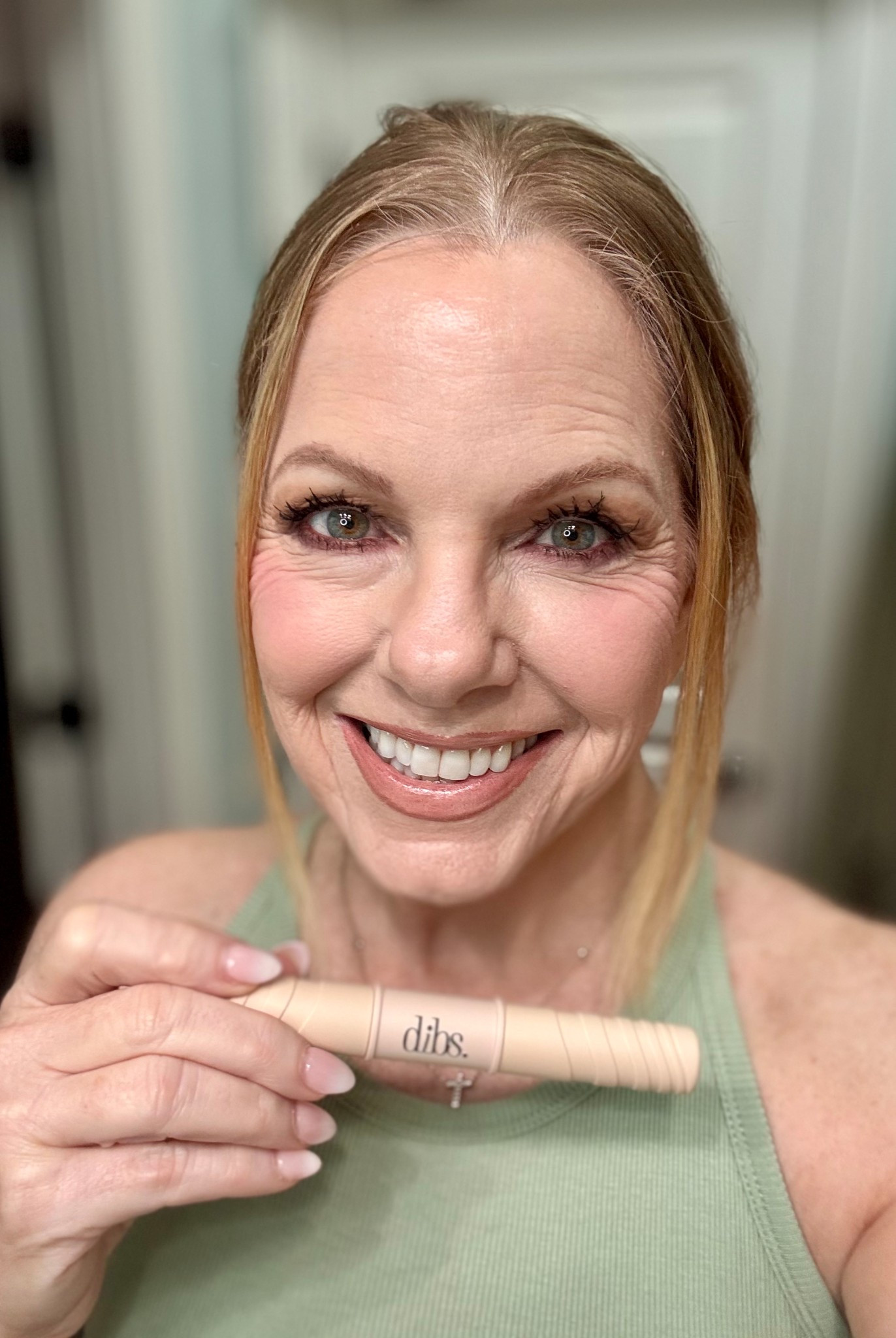 I promise this is the BEST mascara! I’ve tried so many recently. I love that this has a brown primer and on the other side is the mascara. It makes my lashes look longer and thicker! Dibs is hands down the best! 

#LTKFindsUnder50 #LTKWedding #LTKBeauty