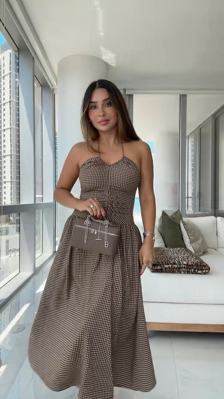 outfit of the day 🤎 classy chic vibes [my dress is now 30% off] RUN!!! wearing size S

#LTKootd