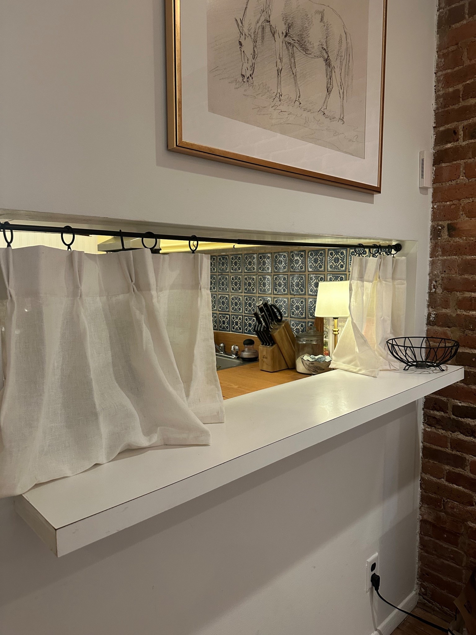 Added a bit of cottage whimsy to my nyc kitchen with these cafe curtains 🤗

cafe curtains kitchen upgrade cottage aesthetic 

#LTKHome