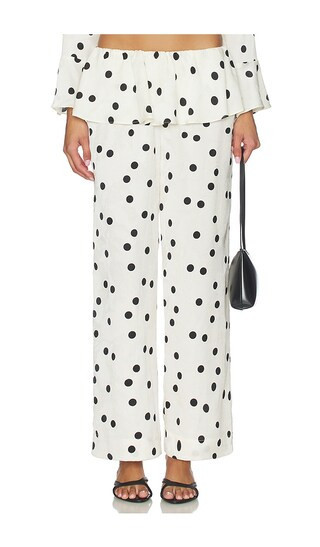Lisa Says Gah Renee Pant in White. - size XXXL | Revolve Clothing (Global)