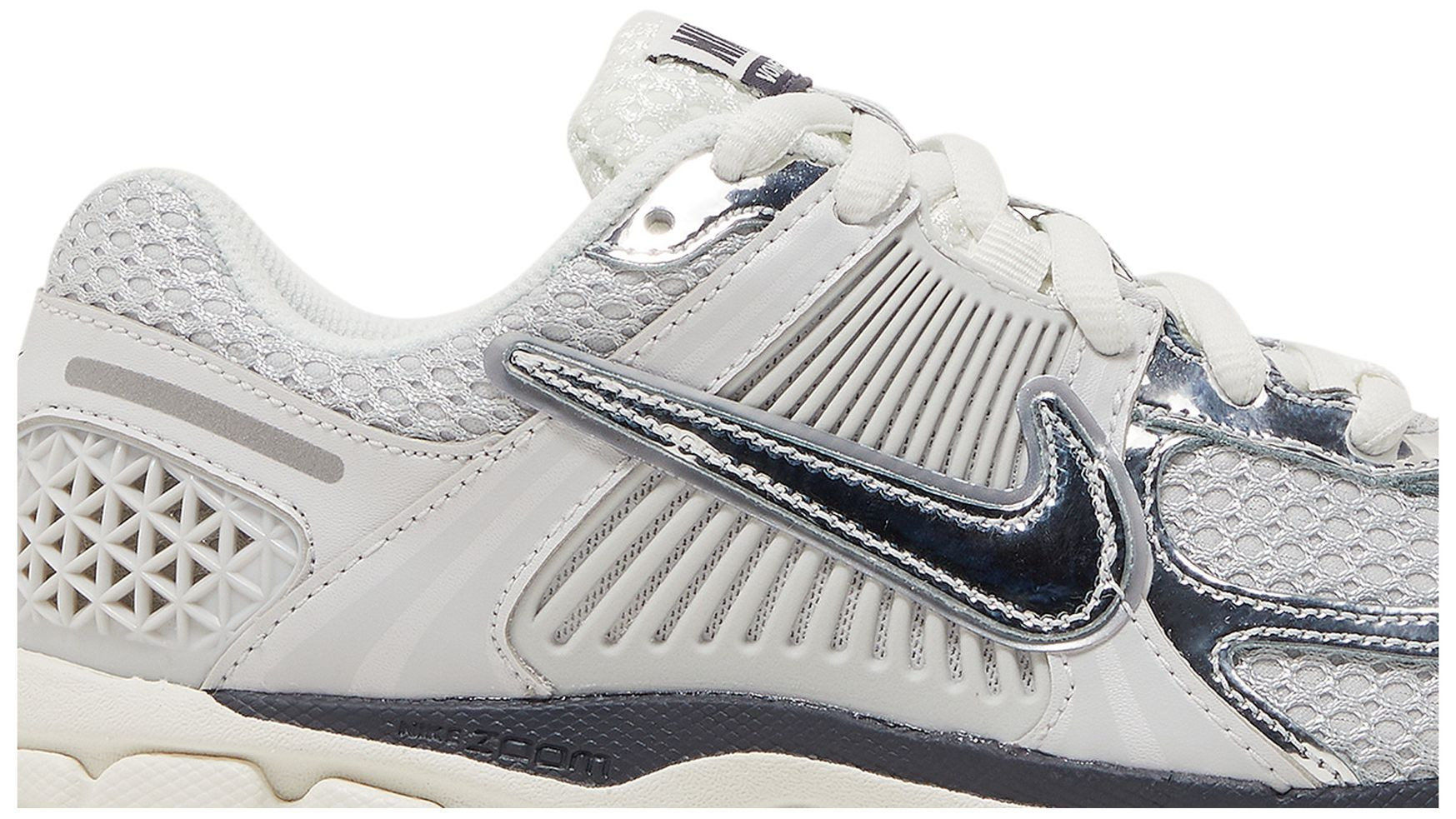 Wmns Air Zoom Vomero 5 'Photon Dust Metallic Silver' | GOAT