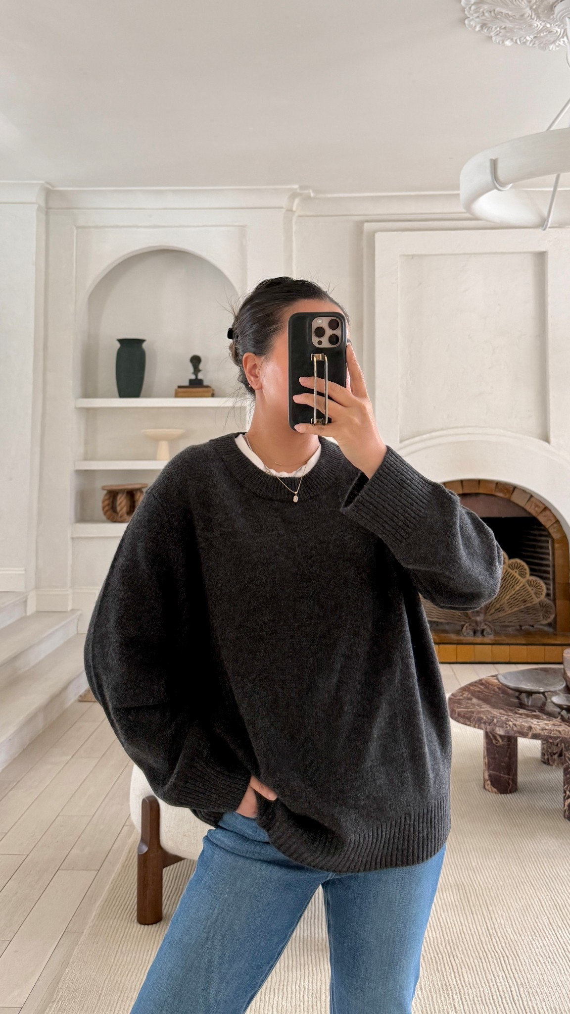For size reference, I’m 5 ft 115 pounds and wearing the sizes below.

SWEATER: Affordable cashmere sweater. So soft and comfortable. I’m wearing a size Small for a more oversized look (I can also fit a size XS).

@onequince   #quincepartner

#LTKPetite #LTKmomlife #LTKootd