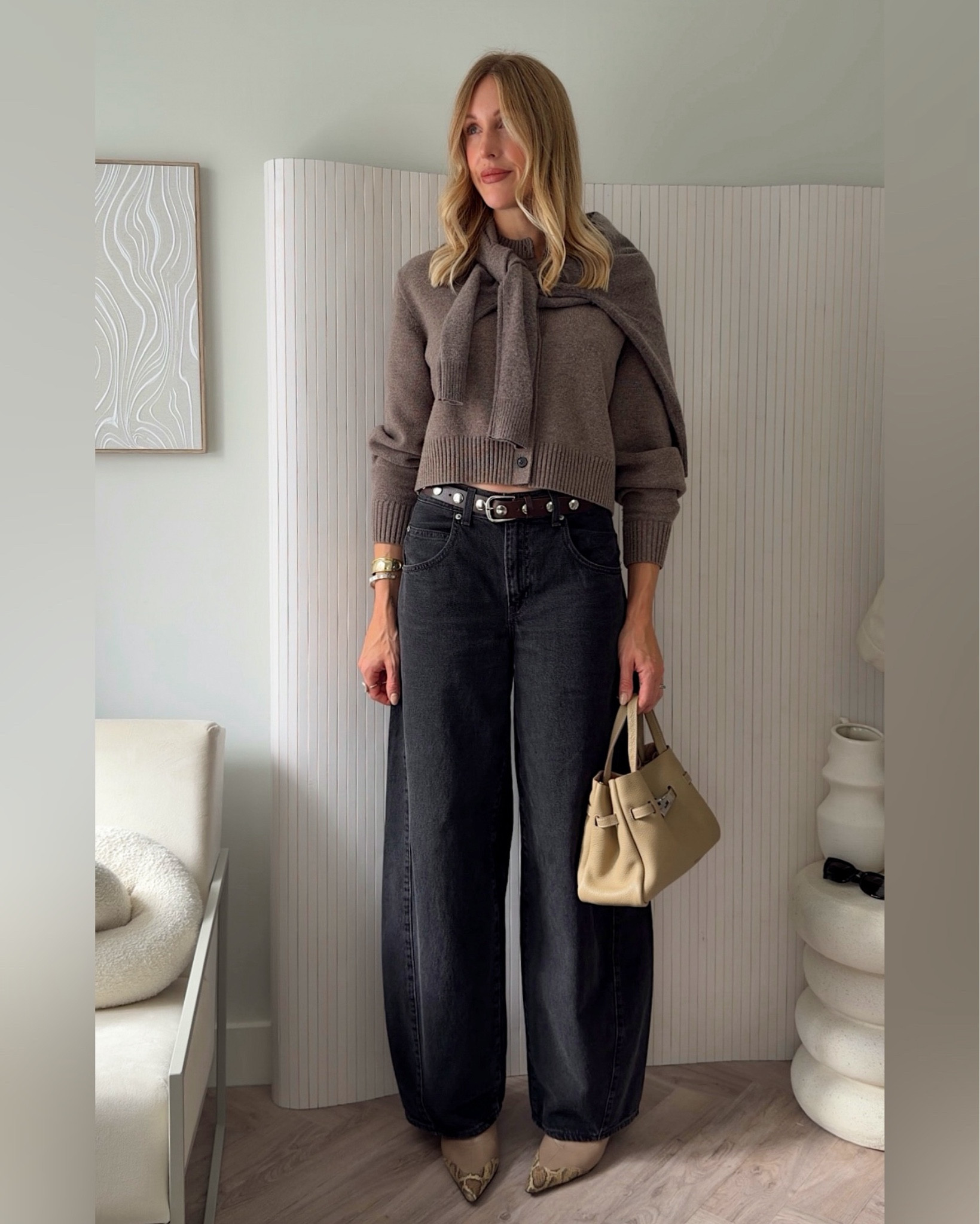 Autumn outfit: Ankle boots with barrel leg jeans  

#LTKautumn #LTKjeans #LTKshoes