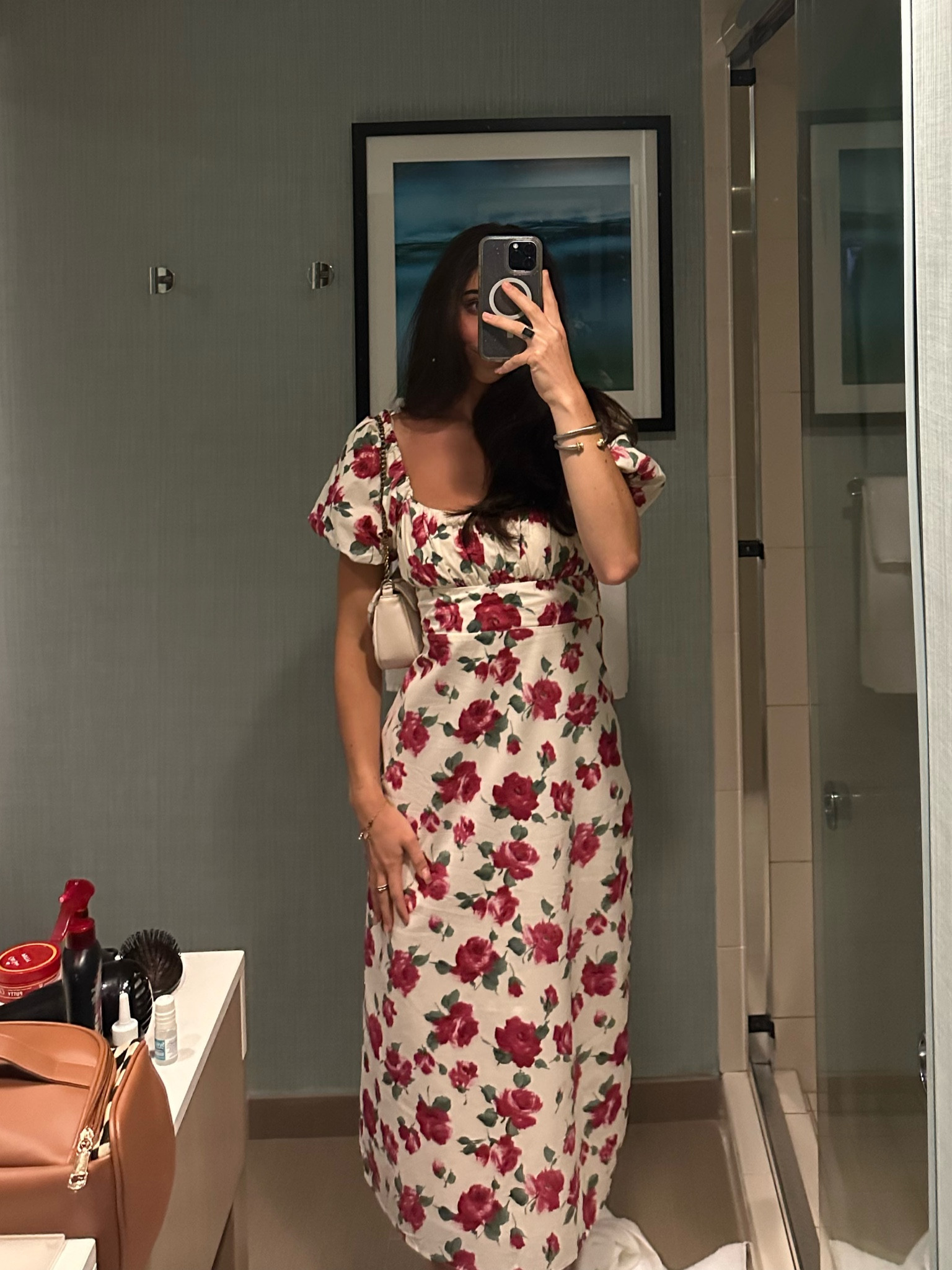 Cocolillys has this beautiful floral dress in stock!!🎀💐linked below🔗 

#LTKFindsUnder100