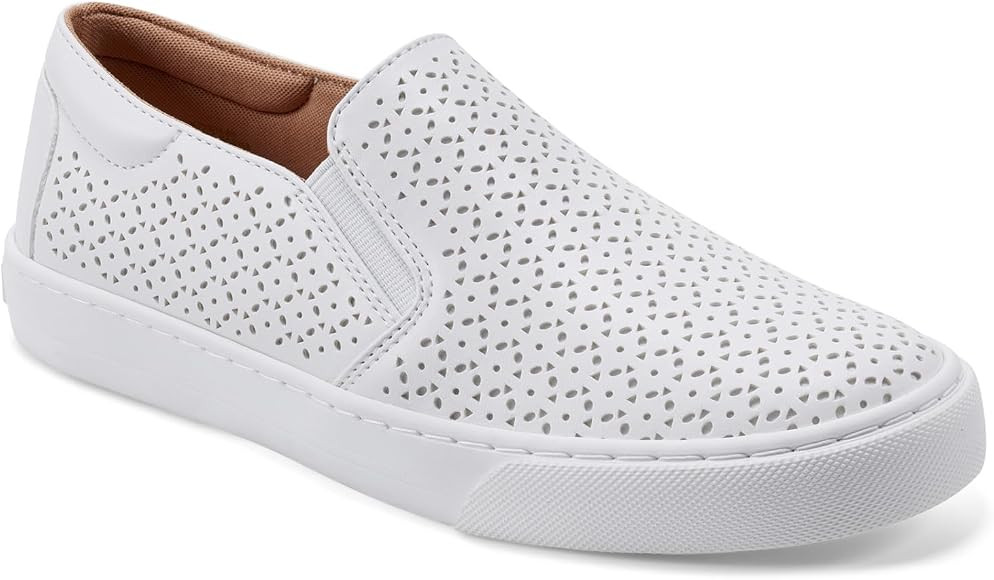 Easy Spirit Women's Luciana Sneaker | Amazon (US)