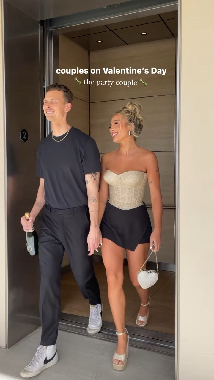 couples on Valentine’s Day 💋🏹 Part 1

I linked similar options where the item is old or sold out 🌹
Outfit 1: corset is Statnaia, shoes are old misguided, skirt is whitefox /(code ‘Delaney’) 
Outfit 2: bag is old express
Outfit 3: dress is miss circle 

#LTKVideo #LTKstyletip #LTKSeasonal