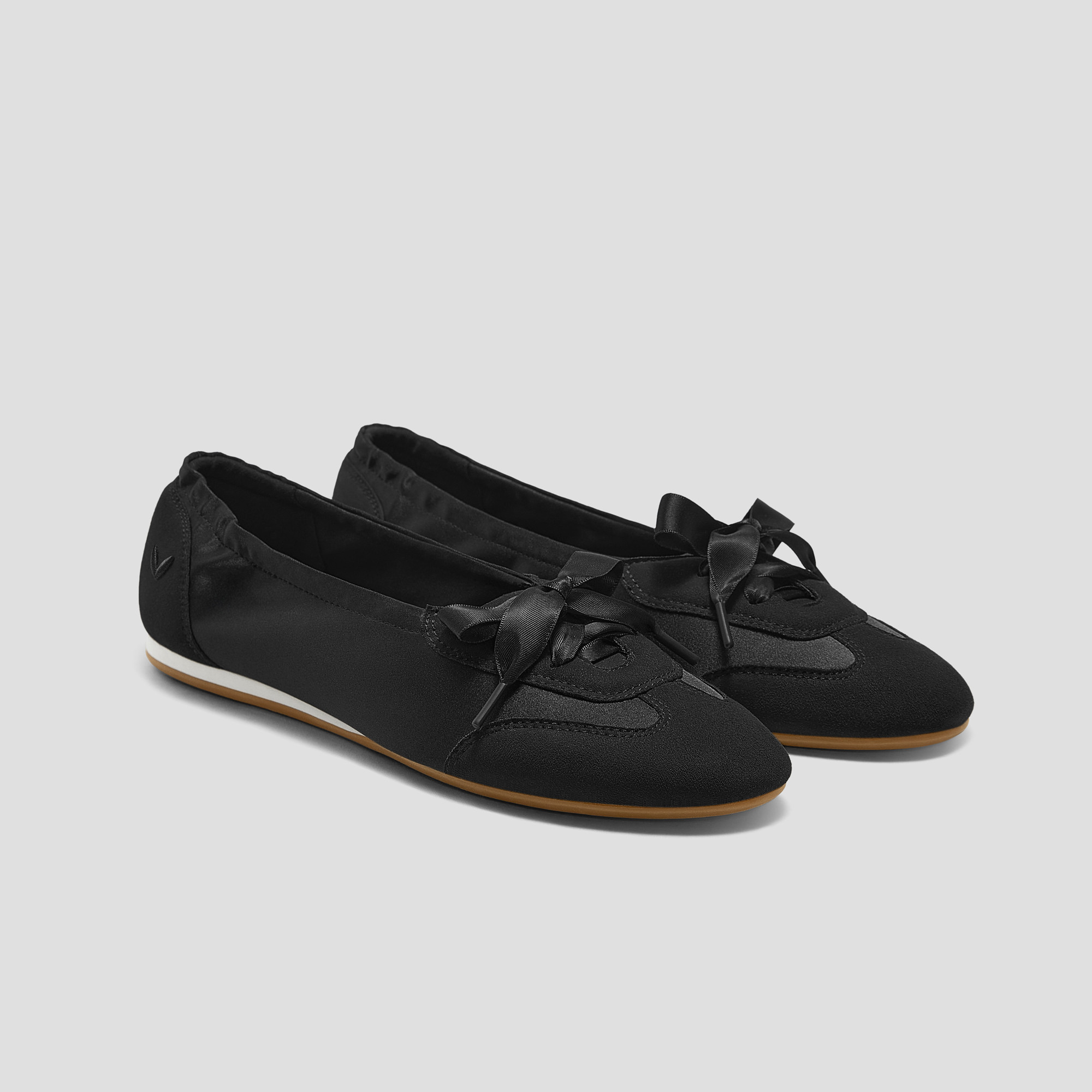 VIVAIA Round-Toe Satin Sneakerina (Yanka)|BLACK|5.5-6 | VIVAIA