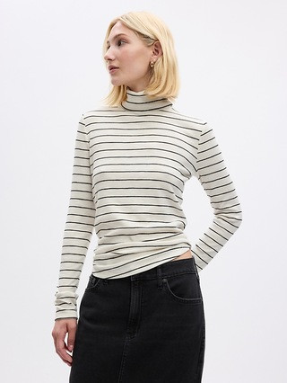 Essential Rib Turtleneck T-Shirt | Gap (US)