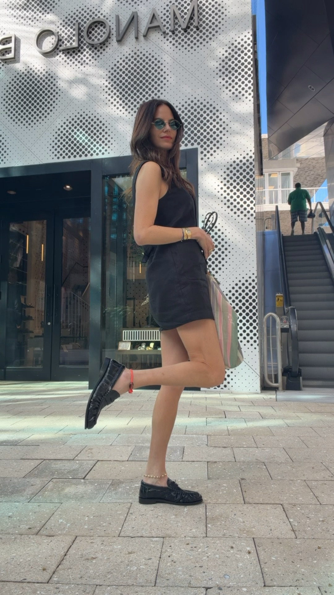 My OOTD!! Linking similar bags and shoes! 


Women’s fashion, winter fashion, winter style, winter outfits, winter outfit inspo, winter ootd, holiday fashion, holiday style, holiday outfits, Miami fashion, winter in Miami, mini dress, loafers 




#LTKootd #LTKOver40 #LTKHoliday