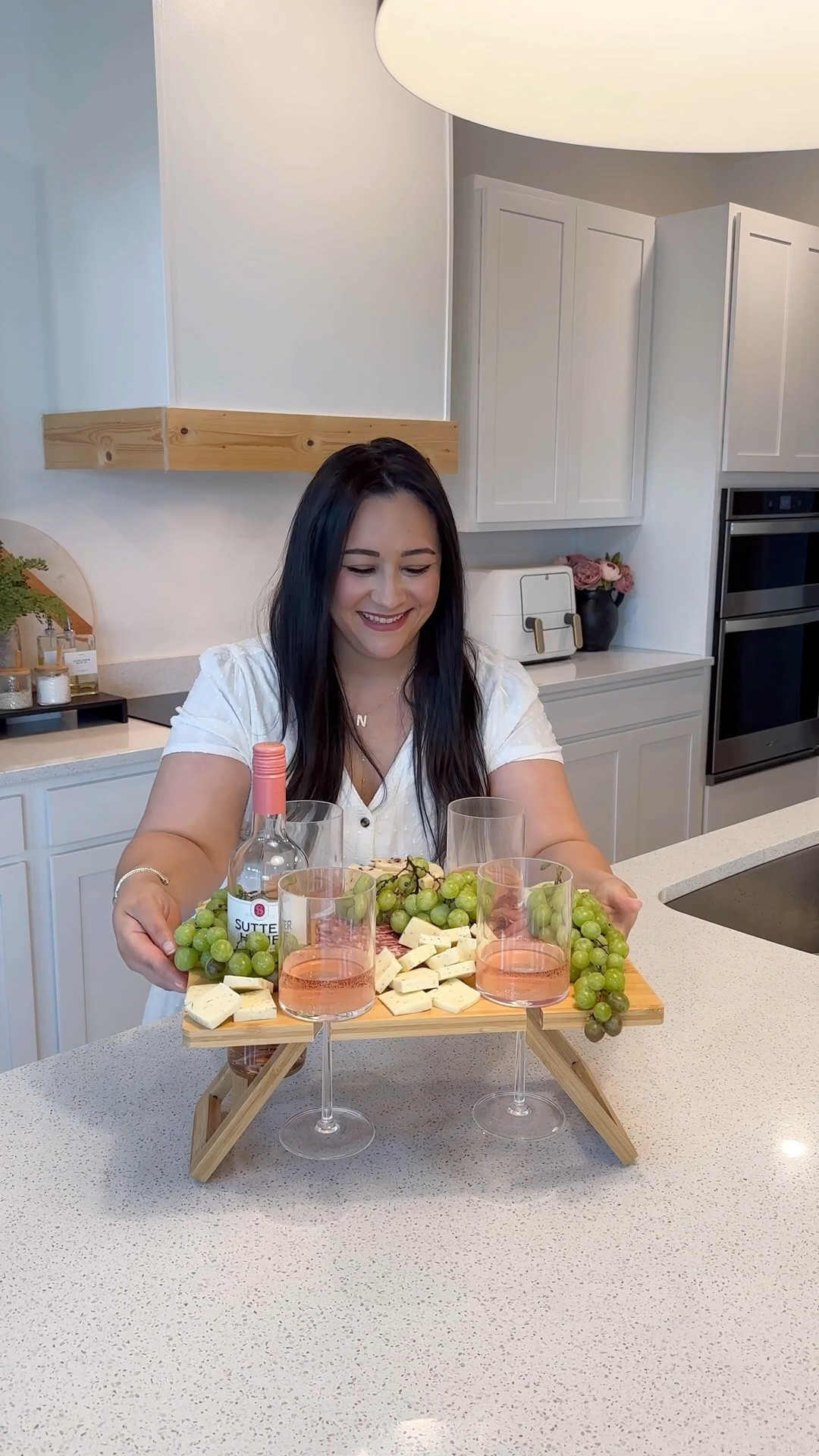 This serving tray is so convenient and doubles as a charcuterie board ❤️



Outdoor hosting
Dinner party
Home bar
Kitchen food tray
Wine glasses
Picnic tray
Serving tray
Dinner hosting
Hostess gift

#LTKfoodie #LTKSeasonal #LTKHoliday