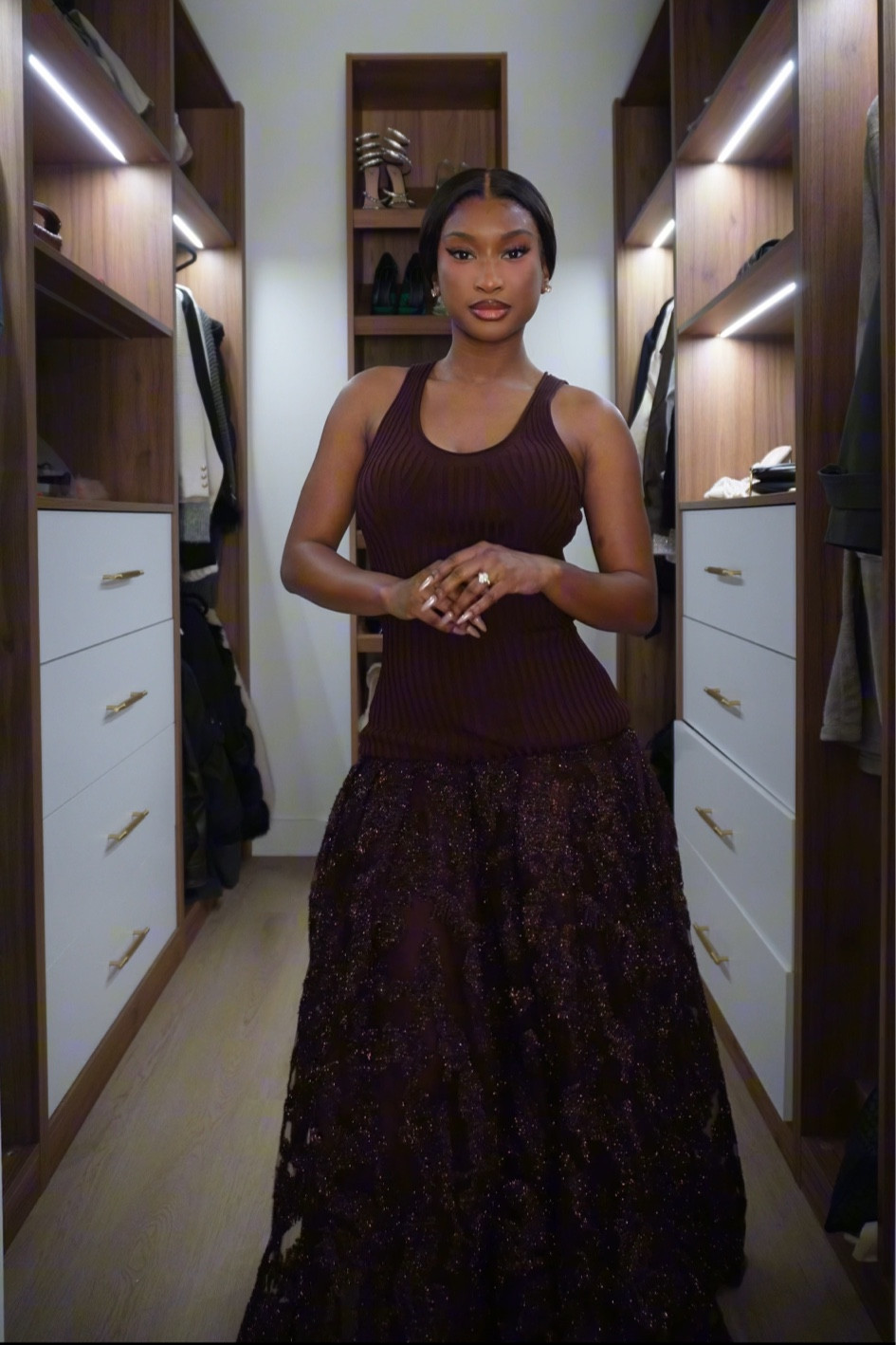 Love this burgundy dress! So chic and beautiful with the drop waist silhouette! 

#LTKParties #LTKStyleTip