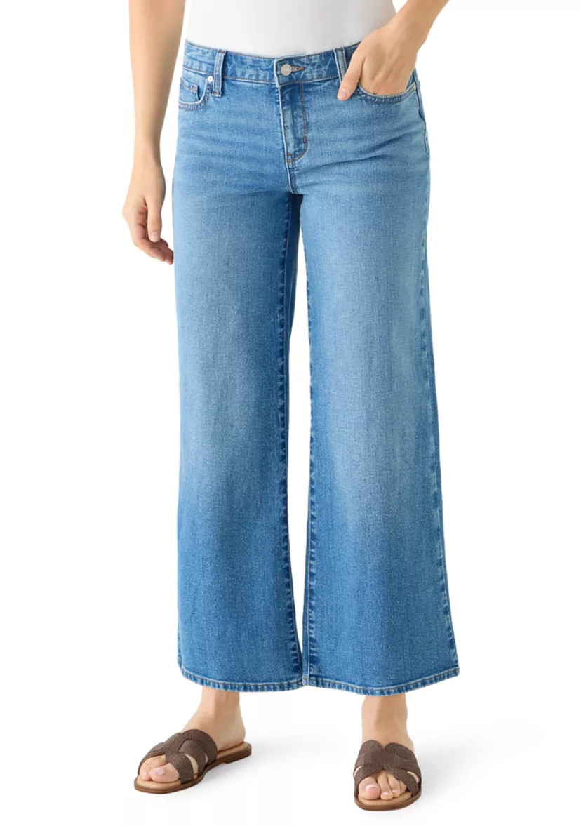 Women's Mid-Rise Wide Leg Cropped Jeans | Belk