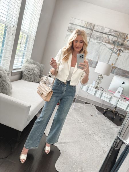 This cropped jacket has the perfect fit to go with my latest wide-leg denim find 🙌 I especially love the length on this pair because it gives you so many more for footwear ✨️

#LTKshoecrush #LTKover40 #LTKfindsunder100