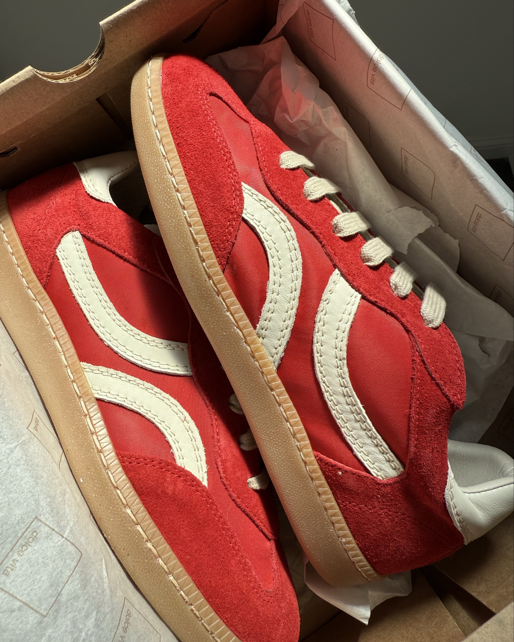 Dolce Vita sent me the cutest pop of color shoe for fall! 

#LTKStyleTip #LTKShoeCrush