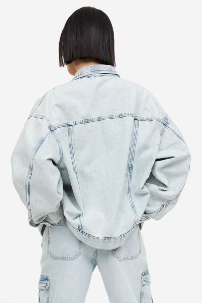 Cazadora denim oversize | H&M (FR, IT, ES, PT, BE)