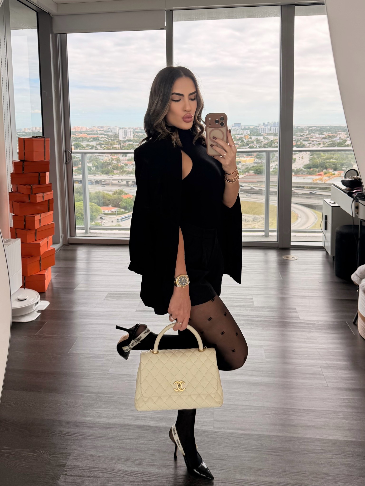 🖤 

#LTKSeasonal #LTKStyleTip #LTKFindsUnder100