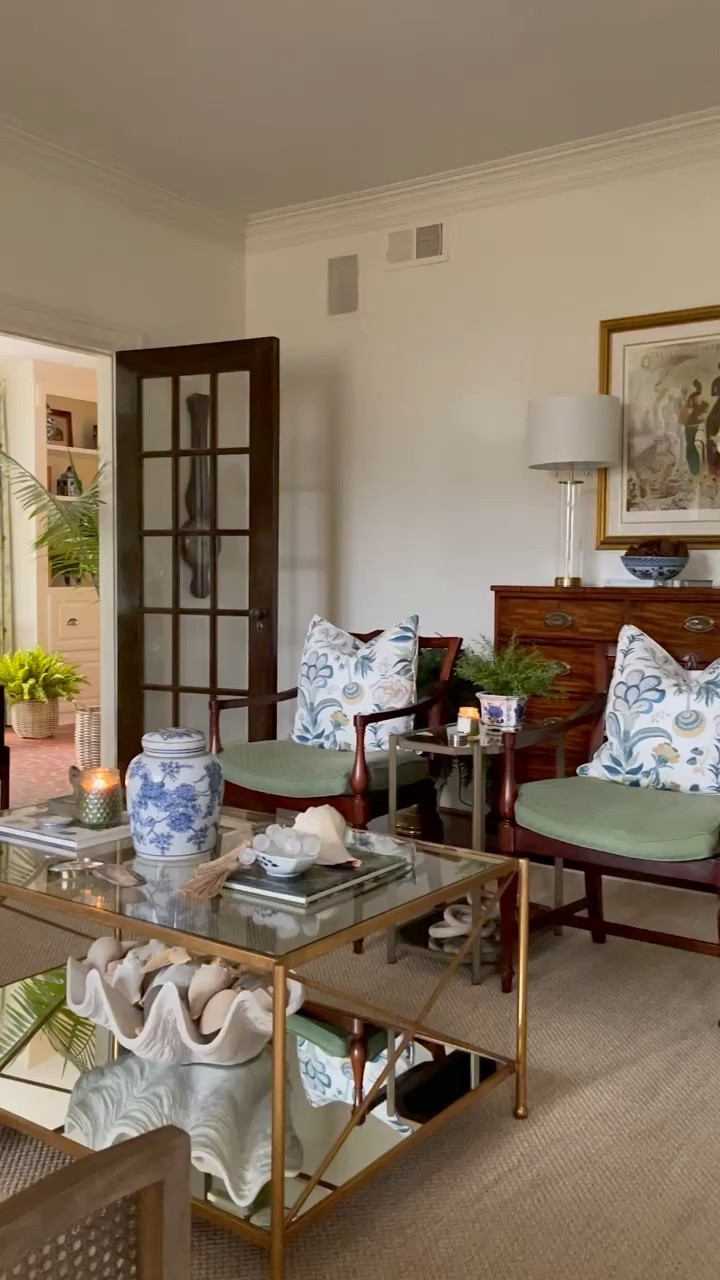 Slow weekend morning sitting in the fireplace in the living room.

#livingroomdecor #traditionalhome #classicdesign #timelessdecor #interiordecor #homedecor #timelessinterior 

#LTKVideo #LTKhome #LTKstyletip