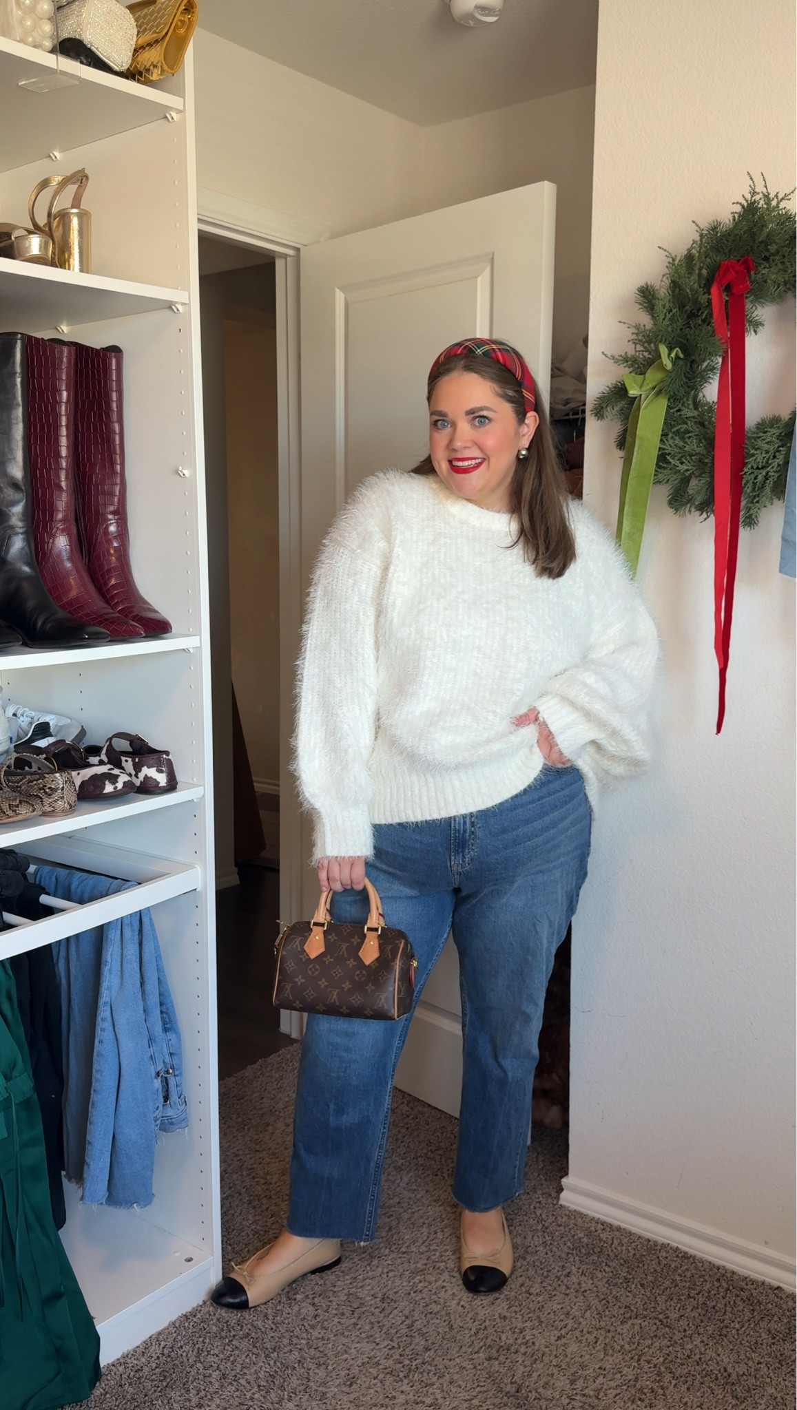 Plus size holiday outfit wearing 2x in sweater for oversized fit. 35 in jeans  

#LTKPlusSize #LTKFindsUnder50 #LTKHoliday