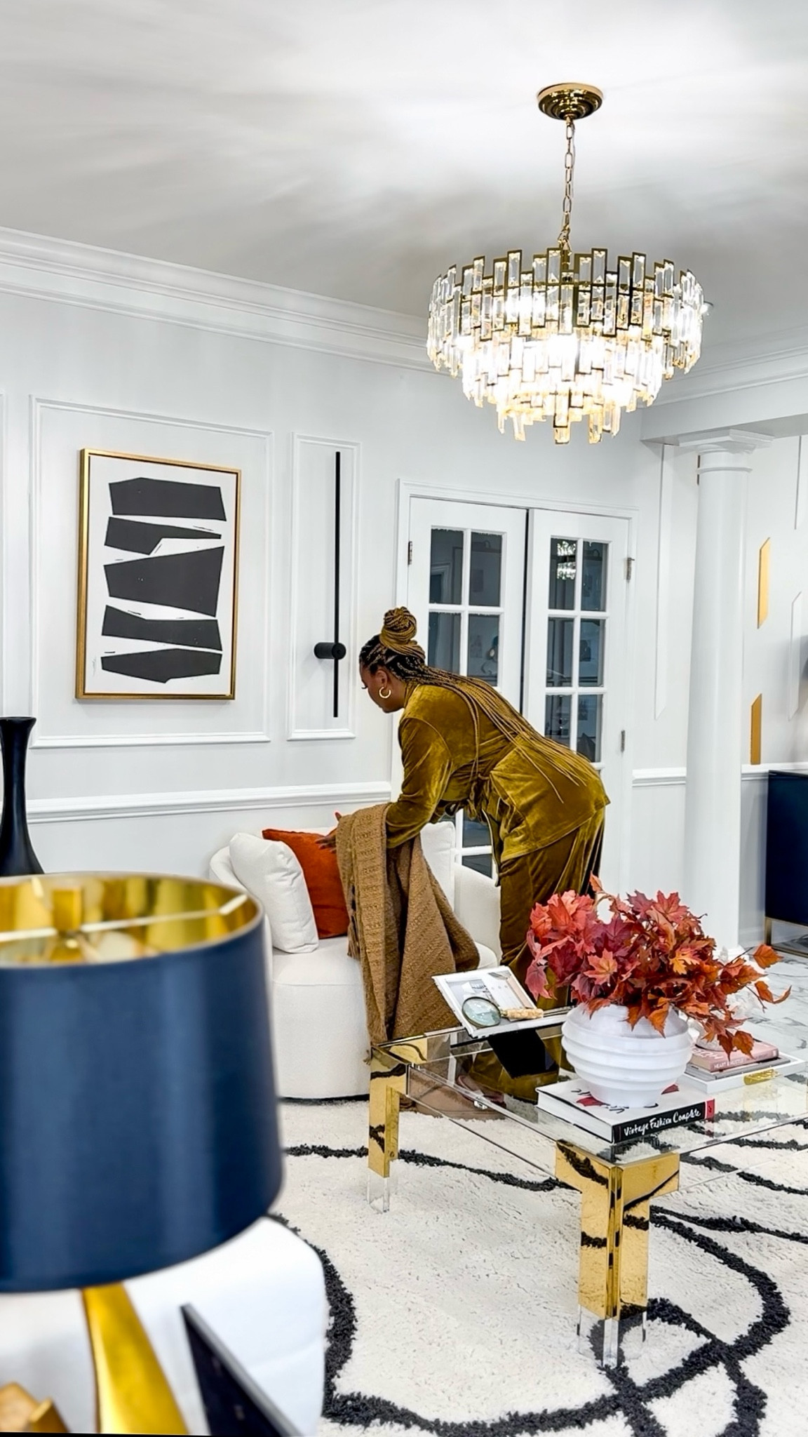 Here are 7 ways that help me maintain an organized home.
Having a productive day starts from the moment I wake up and hitting my daily to-do’s every morning sets my home up for success.
A clean, organized and functional home has a lot to do with my mental health and I strive daily to maintain it.
Hope you’re inspired ❤️

Tap below to shop my home! Follow me @omabelle for more Fashion, Home & everything inbetween. Glad to have you here!!! 💕😊🙏

Home | Home decor |Entryway decor | Entryway table | console table | Buffet table | Accent table
Pottery barn | Amazon home
Restoration hardware look for less |Luxe for less | Entryway ideas | Foyer table | Foyer decor | Sofa table | Black sofa table | Black console | Black accent table
| Black wooden table |Living room decor | Rugs | Area rug | Neutral rug | Living room family room rug | Sofa sectional | Washable cleanable sofa | Family friendly sofa furniture | Stain resistant fabric sofa | Cloud sofa | Family kid toddler | pet friendly sofa | Coffee table | Livingroom | Home decor | bedding | bedroom | fall decor |  fall porch | dresser | rug | kitchen | dispenser | cutlery set | knives 


#LTKHome #LTKStyleTip #LTKItBag