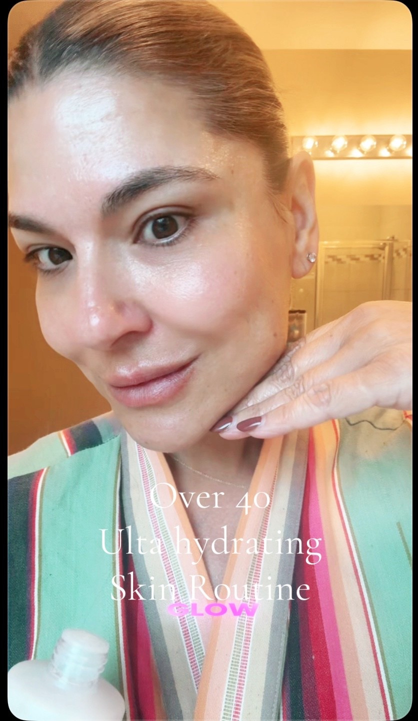 This 40+ skin is loving the hydration and spot correcting formula of ANUA’s Niaciminide line of skincare.  

#LTKOver40 #LTKBeauty