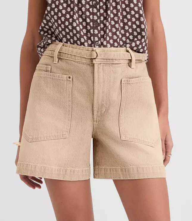 Tall Curvy Belted Denim Utility Shorts in Washed Neutral | LOFT