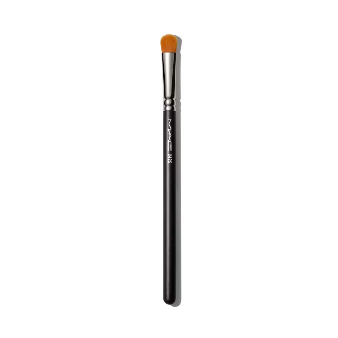 242 Synthetic Shader Brush | MAC Cosmetics - Official Site | MAC Cosmetics (US)