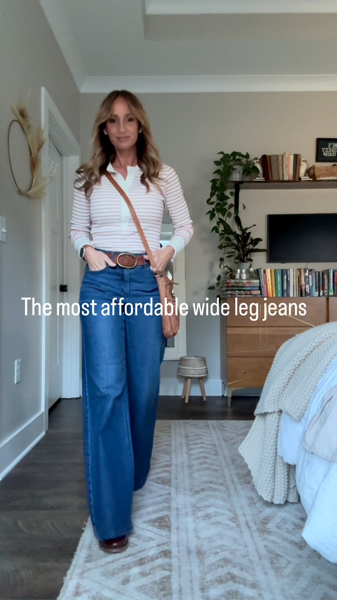 Levi’s dupe!! Walmart has done it again!! These jeans are affordable and so comfortable and look like Levi’s! 

Pants (Walmart) size 2: $25
Shirt (Aerie) size small: $22
Purse (Amazon): $45

TTS | 5’3 | 125lbs

#LTKFindsUnder50 #LTKSaleAlert #LTKootd