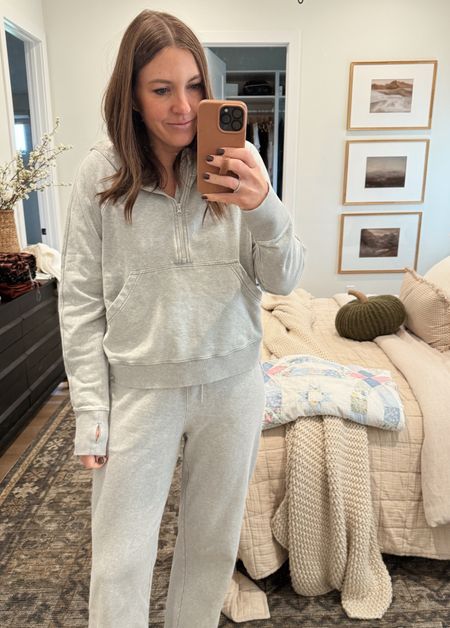 My fav wide leg sweatpants are on sale!! They also have a matching pullover hoodie and it’s so comfortable! All 30% off!

#LTKsalealert #LTKfindsunder50 #LTKCyberWeek
