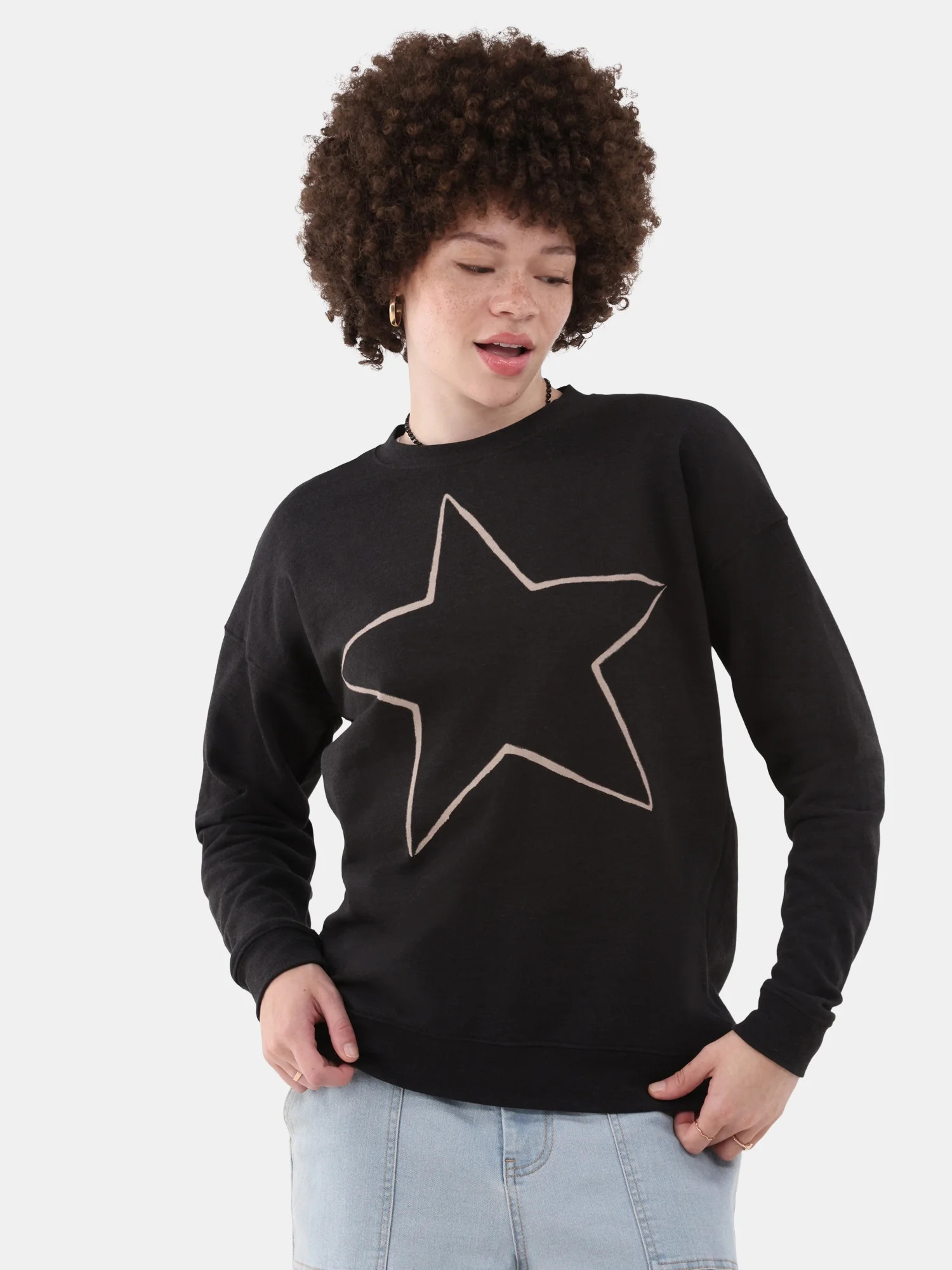 No Boundaries Oversized Sweatshirt with Long Sleeves, Women's - Walmart.com | Walmart (US)