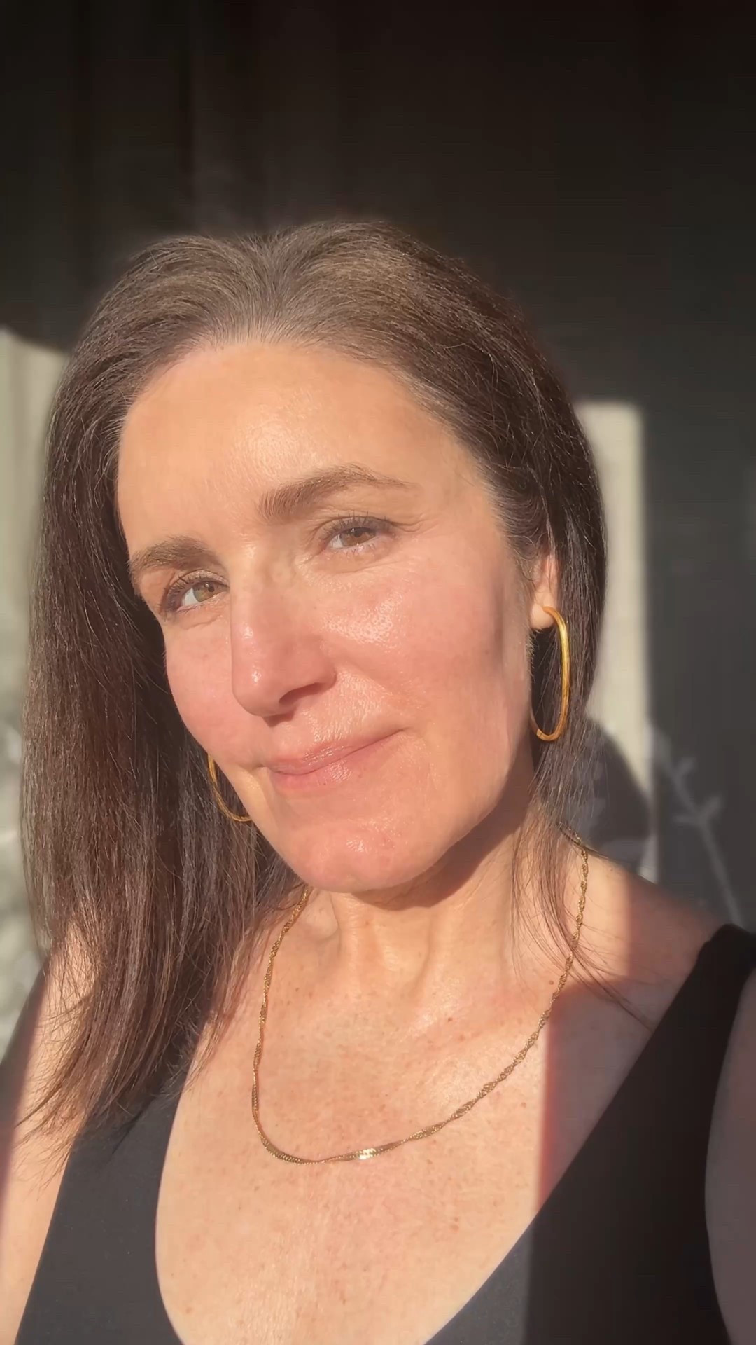 If your skin’s been looking a little dull… this is my lightweight glow routine for mature skin ✨
You don’t need heavy creams.
You need smart layering.
Layer thinnest to glowiest and you get hydrated, awake skin, no heaviness.

Lightweight.
Breathable.
Beautiful under makeup.

Skincare routine for glow without the grease 💧

#MatureSkin #Over50Beauty #SkincareRoutine #DewySkin #GlowingSkin

#LTKOver40 #LTKBeauty #LTKselfcare