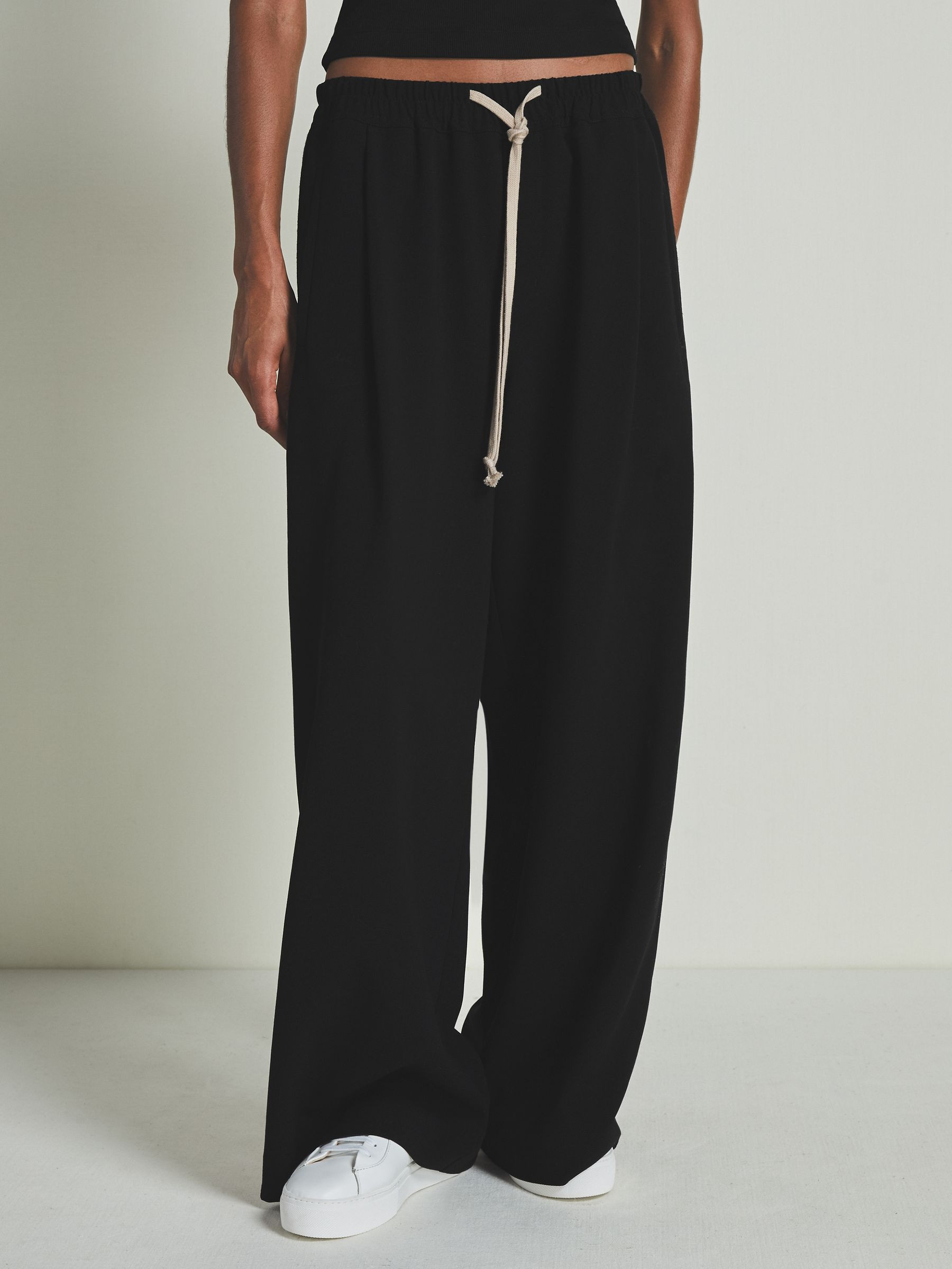 Reiss Reiss | Les 100 Ciels Twill Trousers with Wool in Black - REISS | Reiss UK