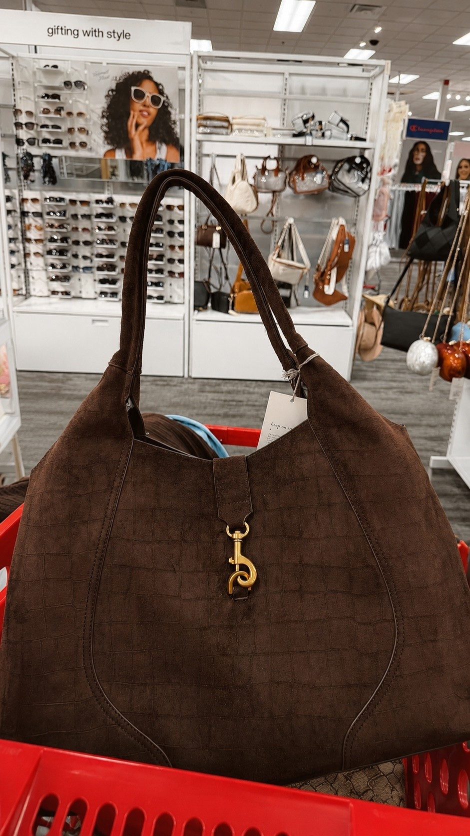 I mean this bag is giving YSL 👀🤎

#LTKgrwm #LTKSeasonal #LTKselfcare