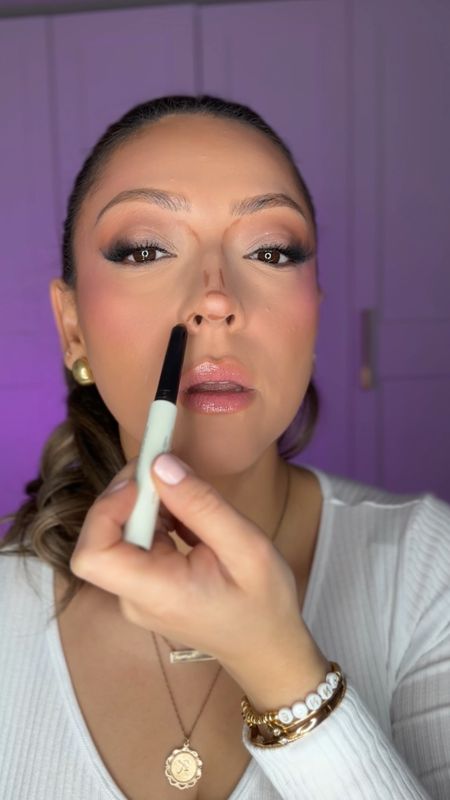 Follow along this easy contour hack!
One of my fave hacks for nose contouring and super easy for any beginners❤️

Linking products below!🫶

#LTKSpringSale #LTKbeauty