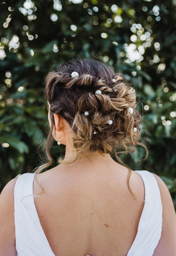 Pearl Bridal Hair Piece, Gold Large Pearl Hair Pin, Wedding Hair , Bridesmaid Hair Pin, Boho Wedd... | Etsy (US)