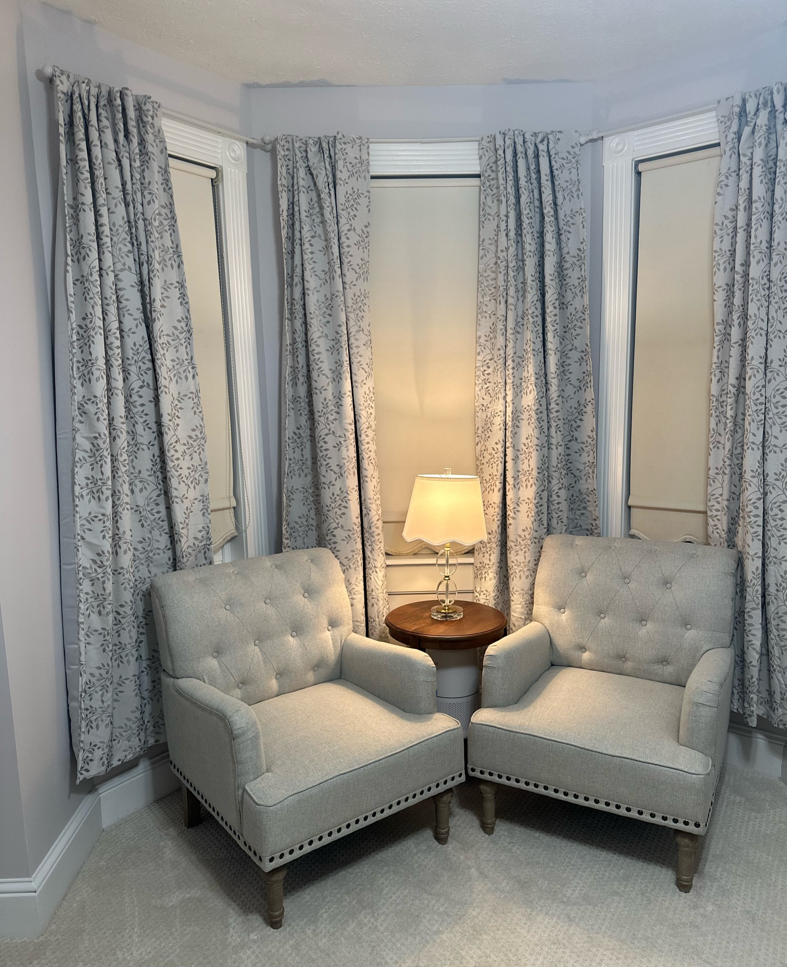 In love with this cozy corner of our master bedroom! Linked the chairs for yall 🩷 

#LTKHome #LTKFamily