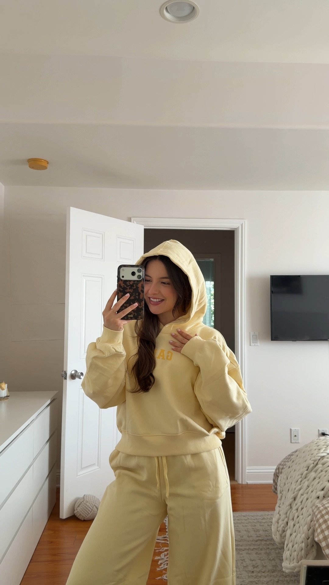 This butter yellow sweat set has become my new Sunday uniform 🧈✨ GAP has such good things in for spring! 

Sweatpants (wearing size s)
Hoodie (wearing size m)

#LTKdayinmylife #LTKSpringSale #LTKootd