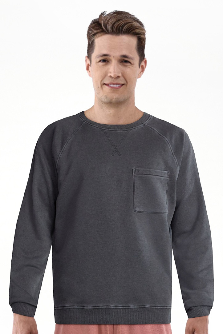 No Boundaries Oversized Crewneck Sweatshirt with Long Sleeves, Men's & Big Men's | Walmart (US)