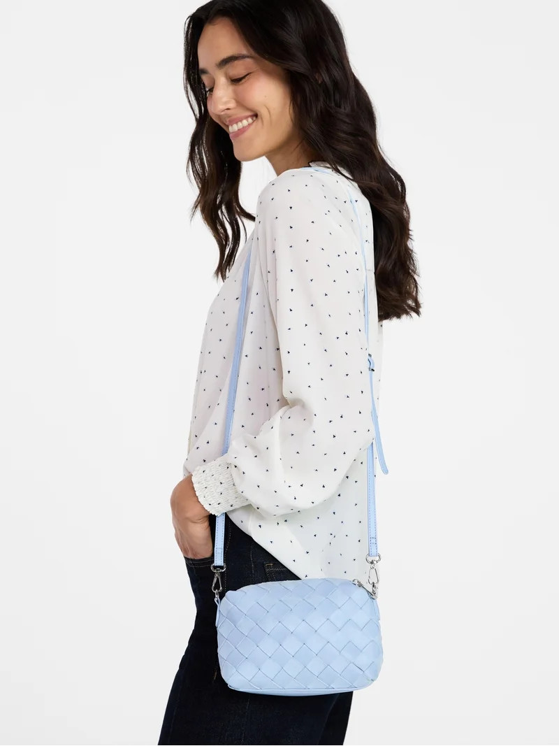 Time and Tru Women's Faux Leather and Suede Woven Camera Crossbody Bag, Blue | Walmart (US)