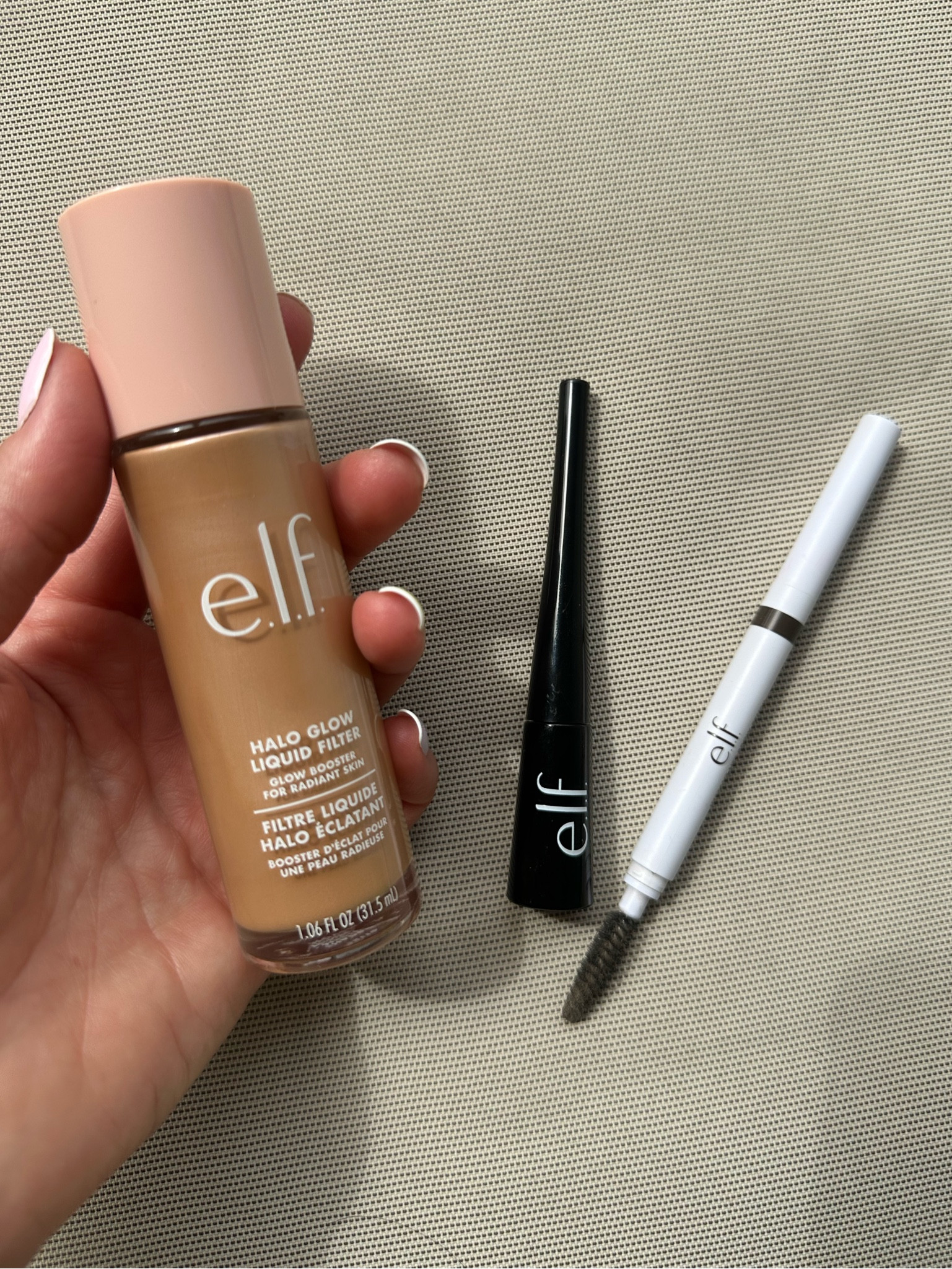 My favorite makeup from E.L.F 

Halo glow liquid filter, shade for medium 
Expert liquid eyeliner, jet black 
Instant lift brow pencil - deep brown 

#LTKFindsUnder50 #LTKBeauty #LTKStyleTip