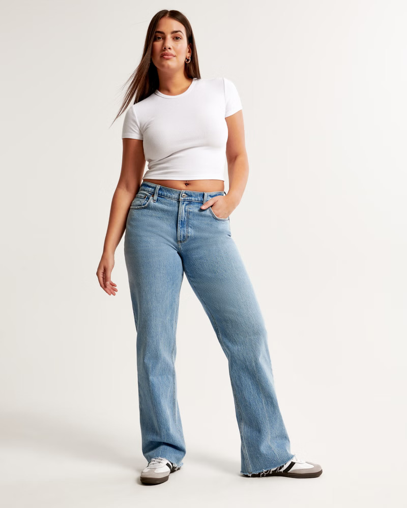 Curve Love Low Rise Baggy Jean | Abercrombie & Fitch (US)