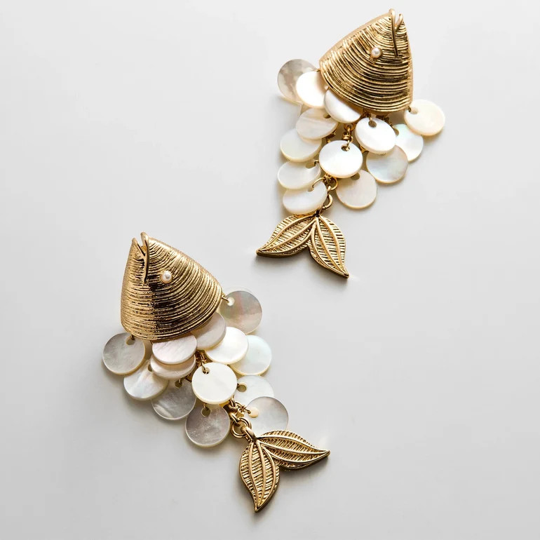 Ripple Effect Fish Earrings - Gold/Pearl | BaubleBar