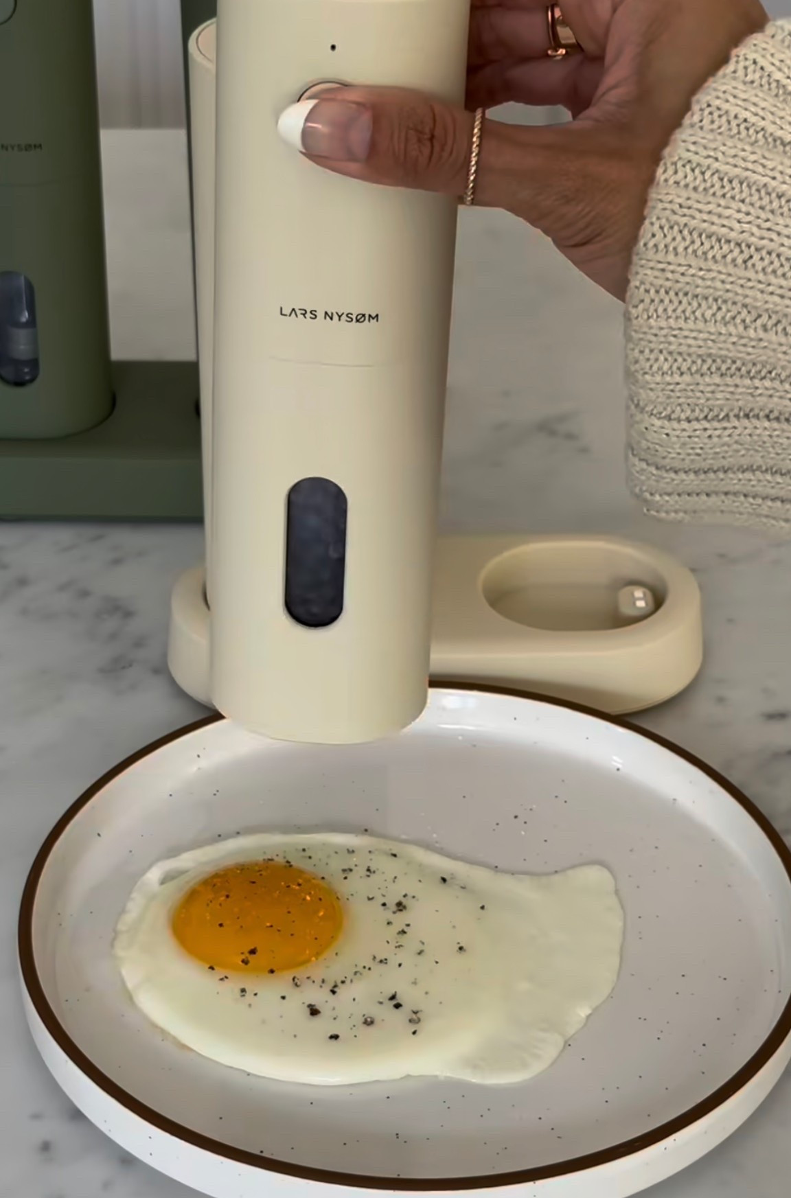 Scroll to shop!! Follow for more!!! Xo! ✨

#LTKHoliday #LTKGiftGuide #LTKHome