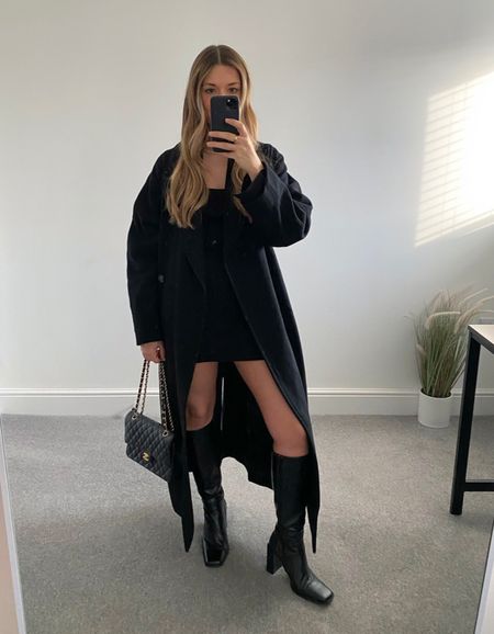 Ways to wear a black coat 🖤

I’ve gone for an all-black date night look with a knitted mini dress (zara) and my knee high heeled boots. 



#LTKeurope #LTKstyletip #LTKSeasonal