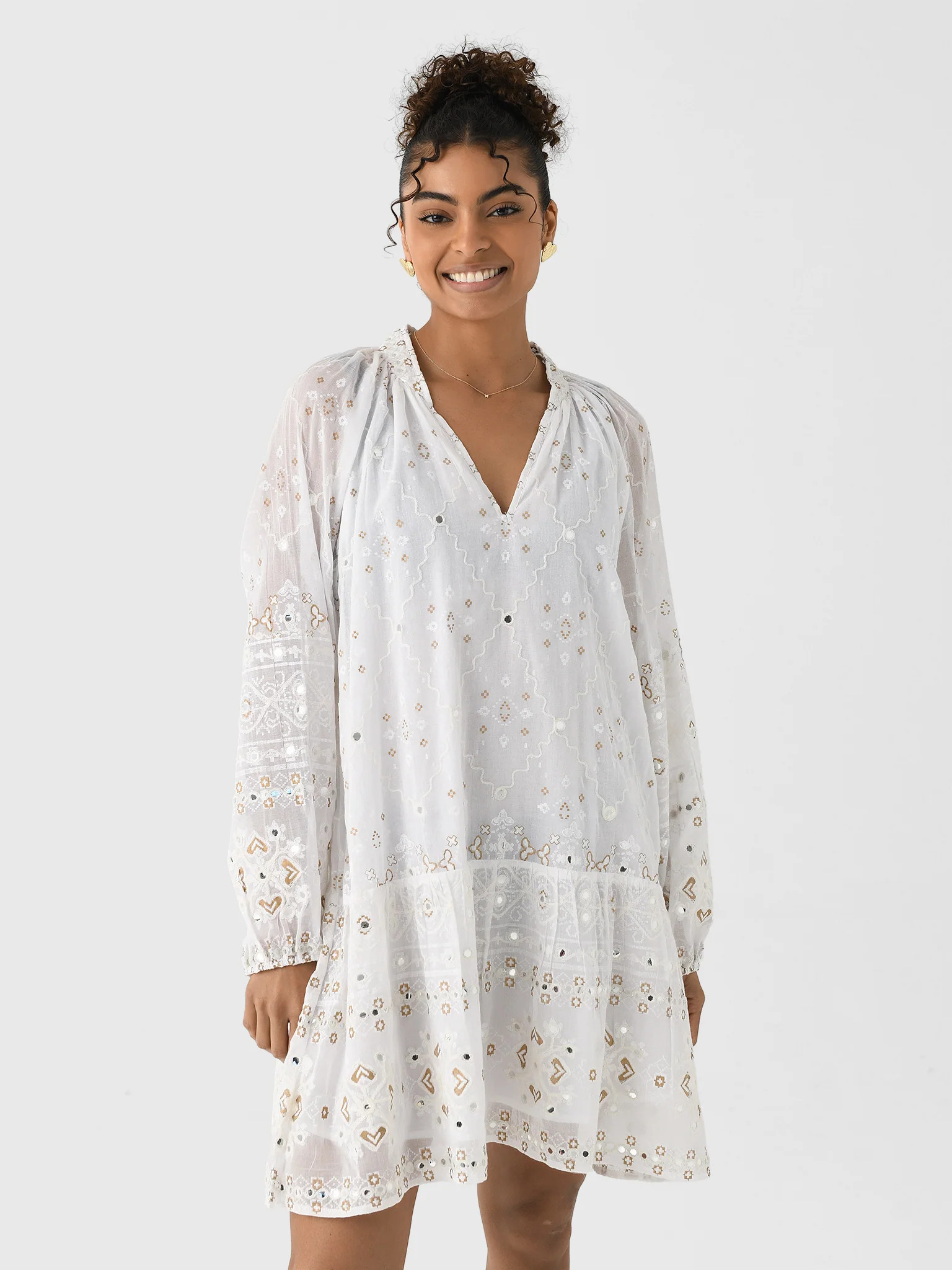 JULIET DUNN
                      
                     Women's Embroidered V-Neck Tunic | Saint Bernard